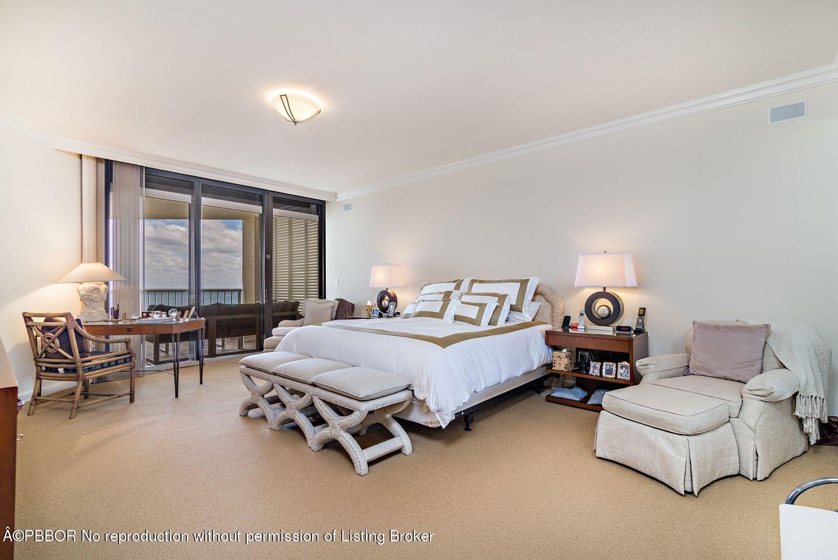 Bedroom, Interior, Water