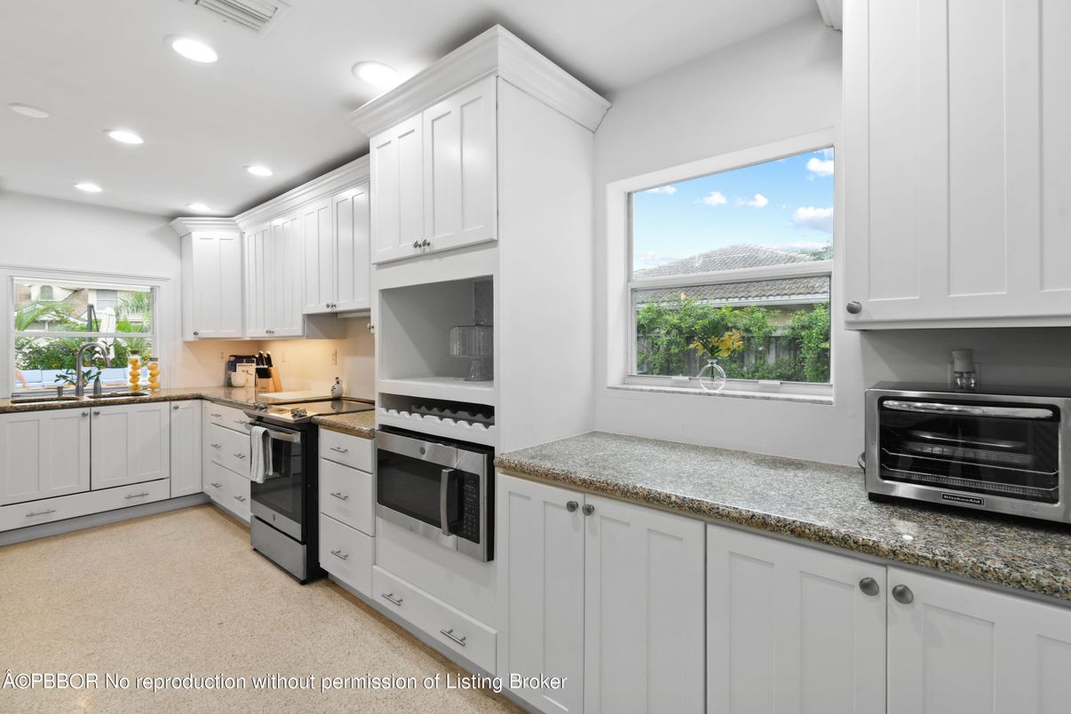 Interior, Kitchen, Recessed Lighting