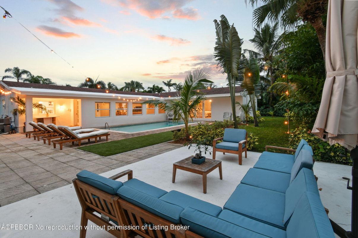 Backyard, Exterior, Pool