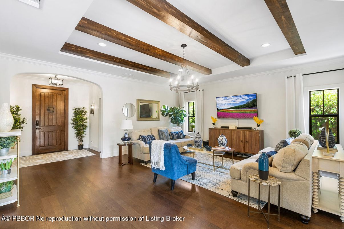 Chandelier, Interior, Living room, Recessed Lighting, Wooden Beams, Wood Texture Flooring
