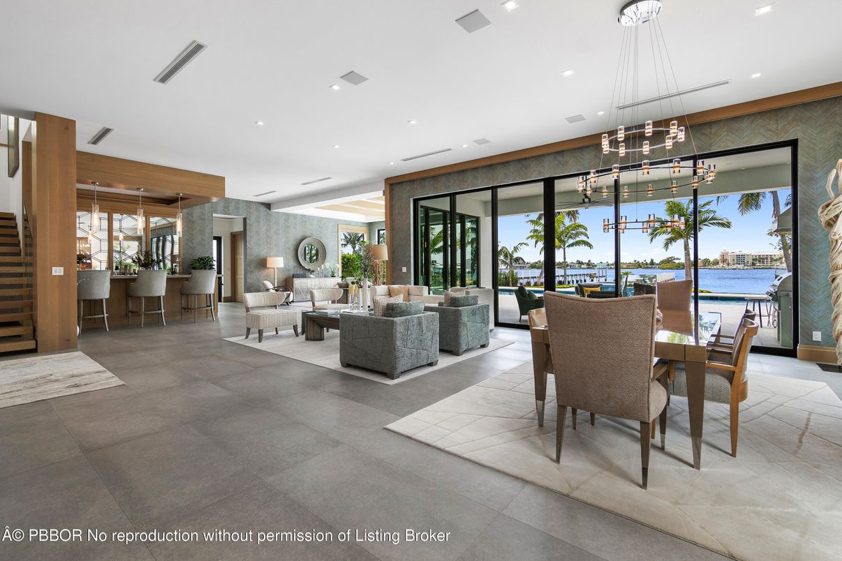 Dining room, Interior, Living room, Pendant Lights, Recessed Lighting, Water