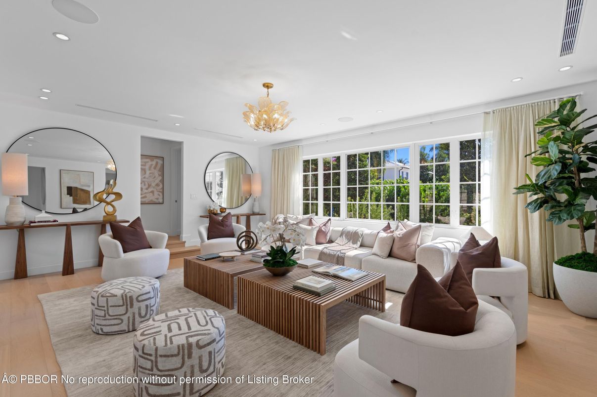 Chandelier, Interior, Living room, Recessed Lighting, Wood Texture Flooring