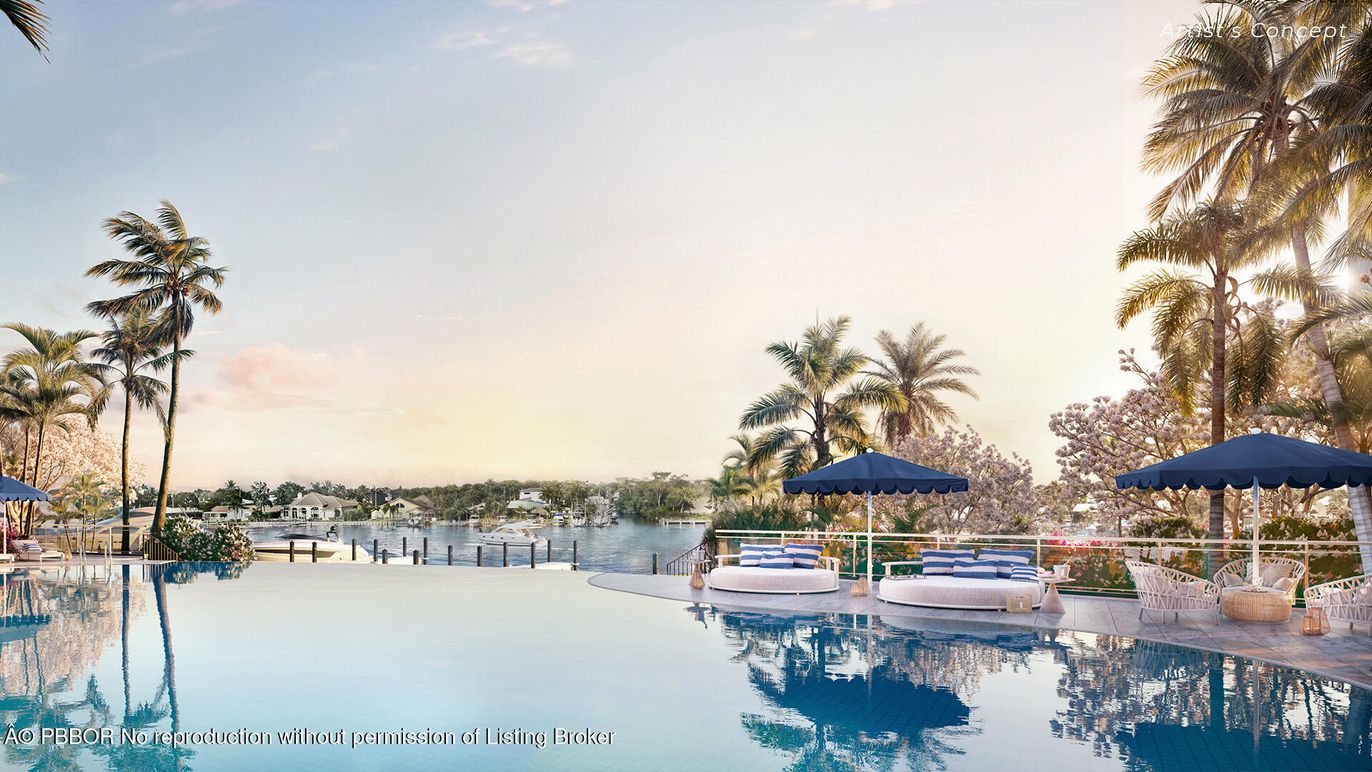 Exterior, Pool, Water