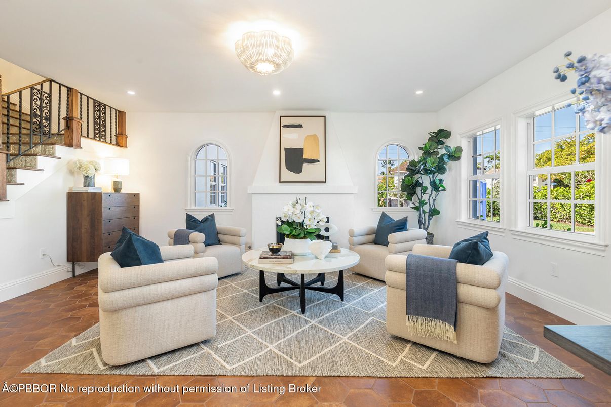 Interior, Living room, Recessed Lighting