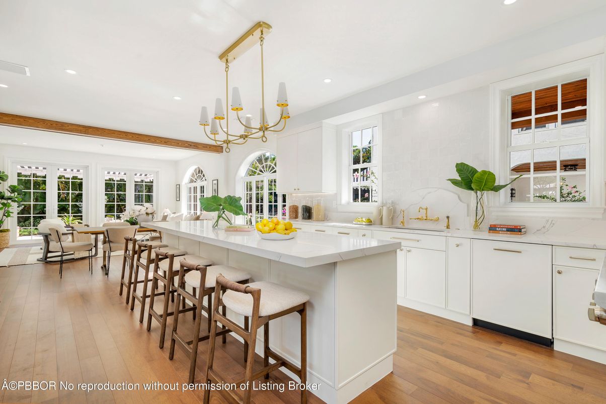 Chandelier, Interior, Kitchen, Recessed Lighting, Wood Texture Flooring