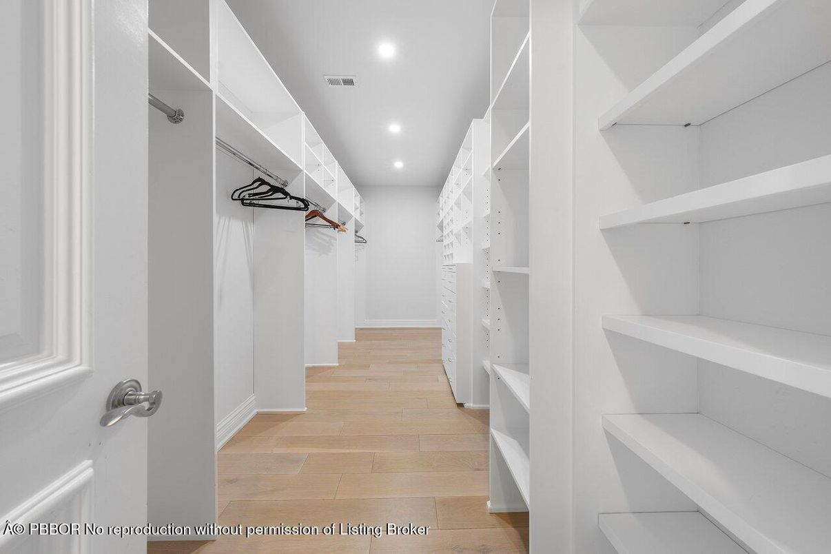 Interior, Recessed Lighting, Walk-in Closets, Wood Texture Flooring
