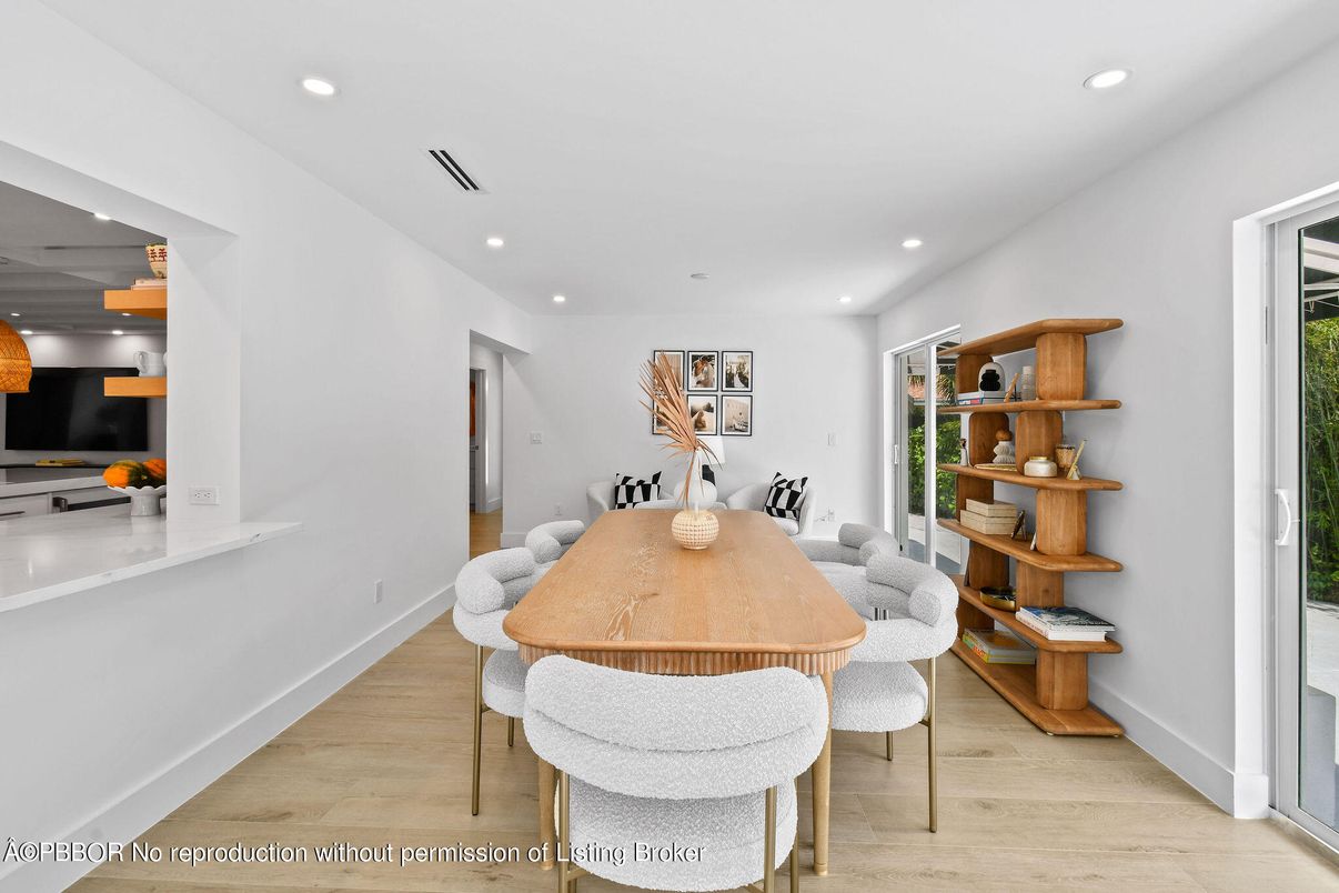 Dining room, Interior, Recessed Lighting, Wood Texture Flooring