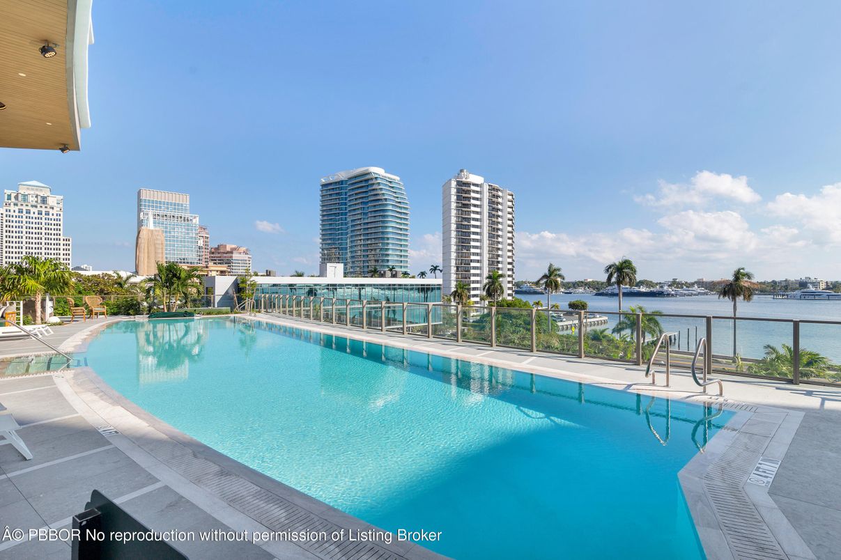 Exterior, Pool, Water