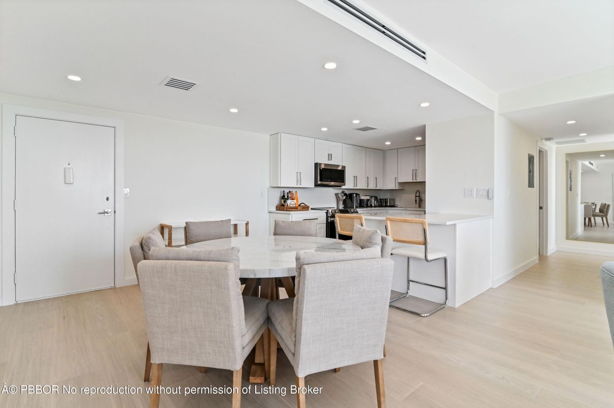 Dining room, Interior, Kitchen, Recessed Lighting, Stainless Steel Appliances, Wood Texture Flooring