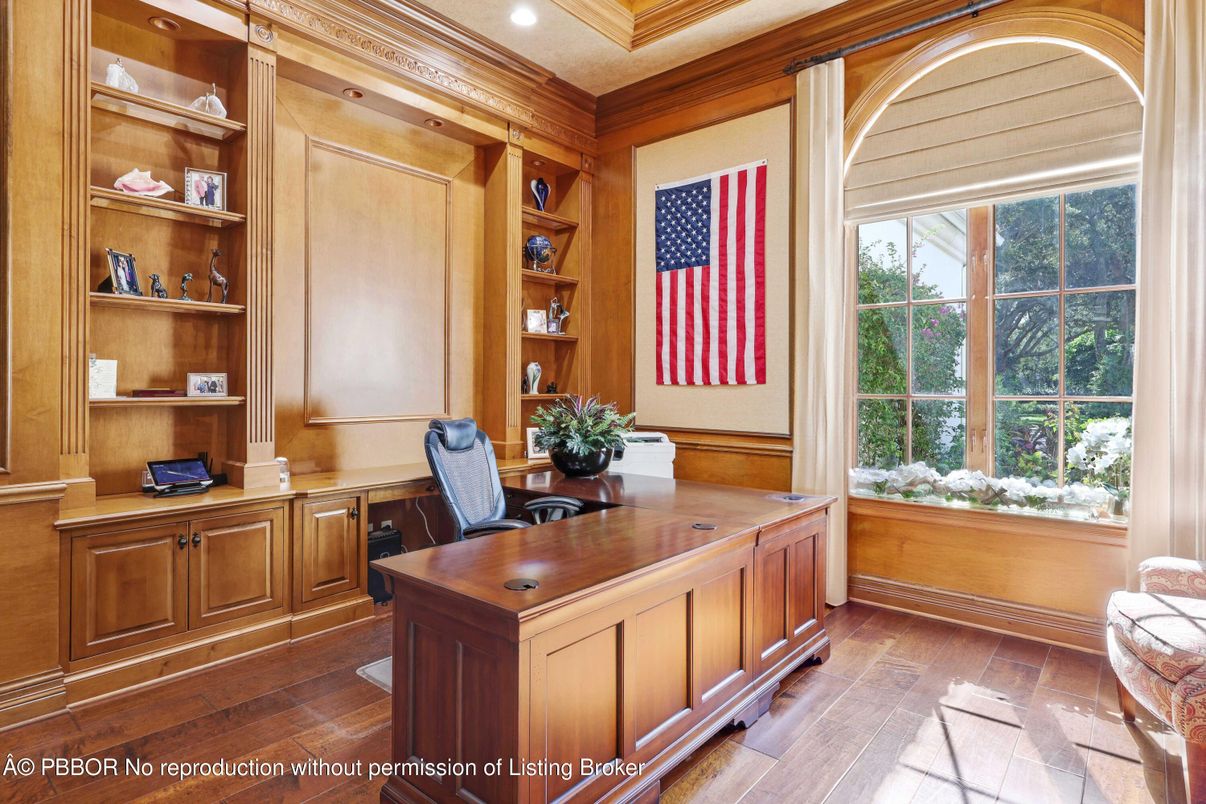 Home Office, Interior, Recessed Lighting, Wood Texture Flooring, Wooden Walls