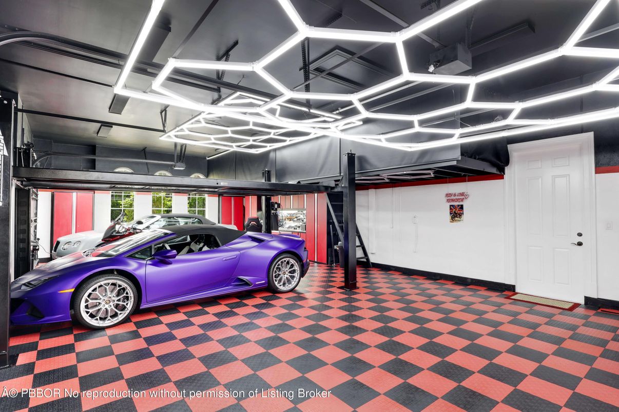 Garage, Interior, Recessed Lighting
