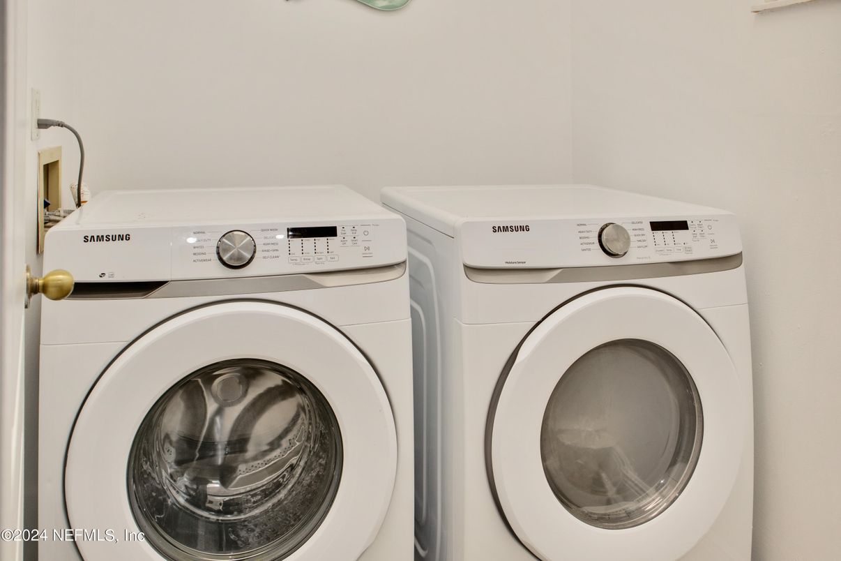 Interior, Utility Closets, Washer