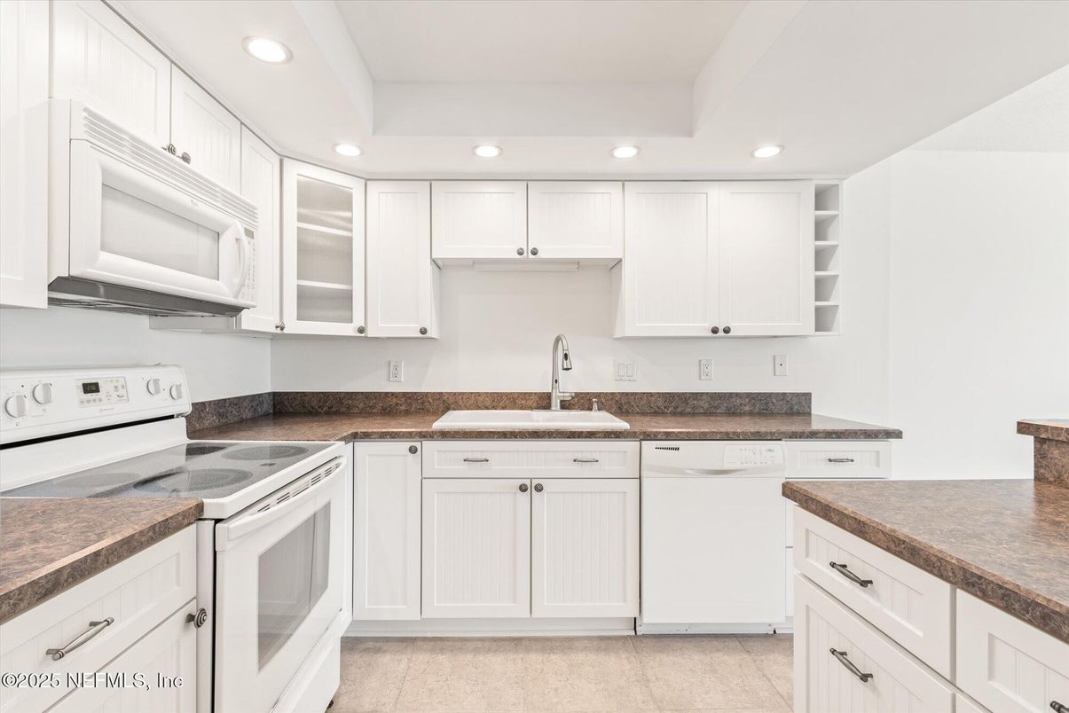 Interior, Kitchen, Recessed Lighting