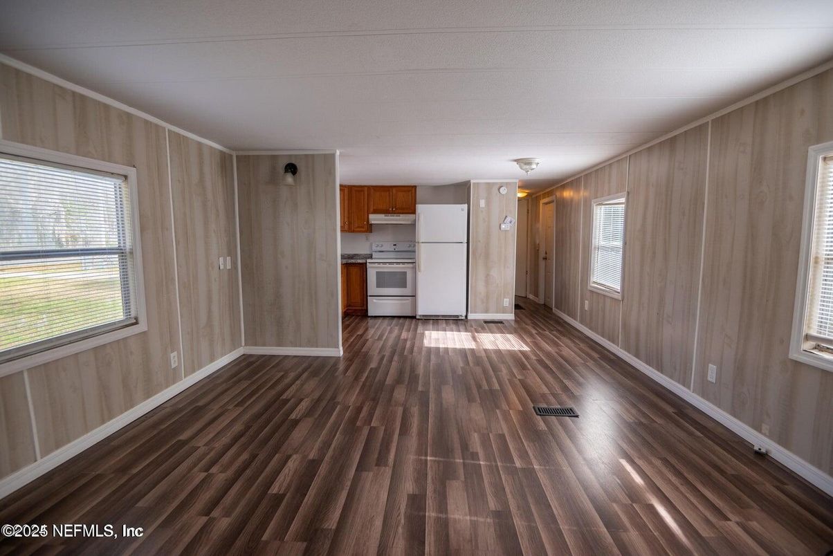 Empty room, Interior, Kitchen, Wood Texture Flooring, Wooden Walls