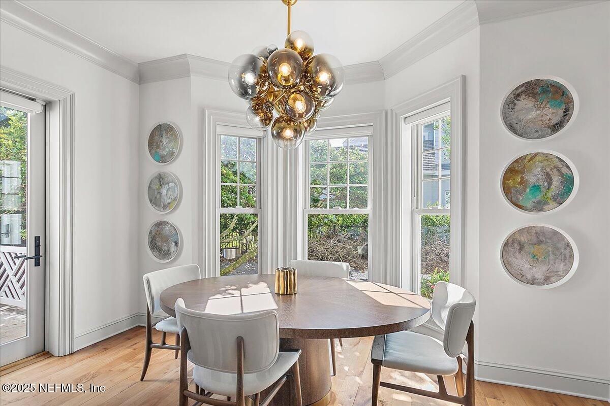 Chandelier, Dining room, Interior, Pendant Lights, Wood Texture Flooring