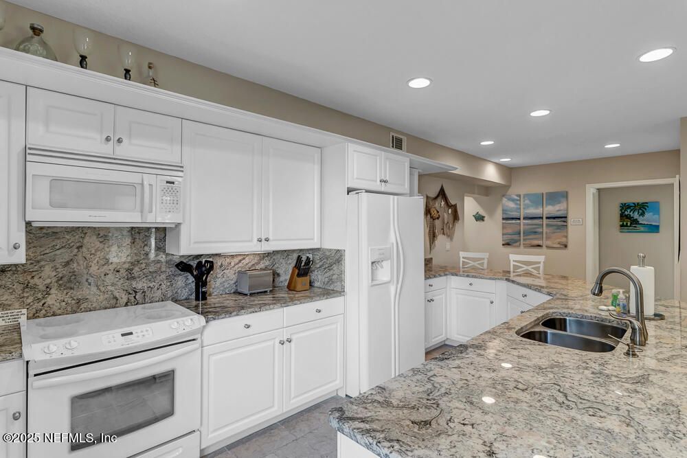 Interior, Kitchen, Recessed Lighting
