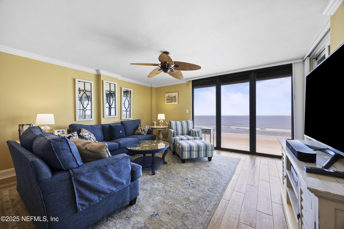 Interior, Living room, Water, Wood Texture Flooring