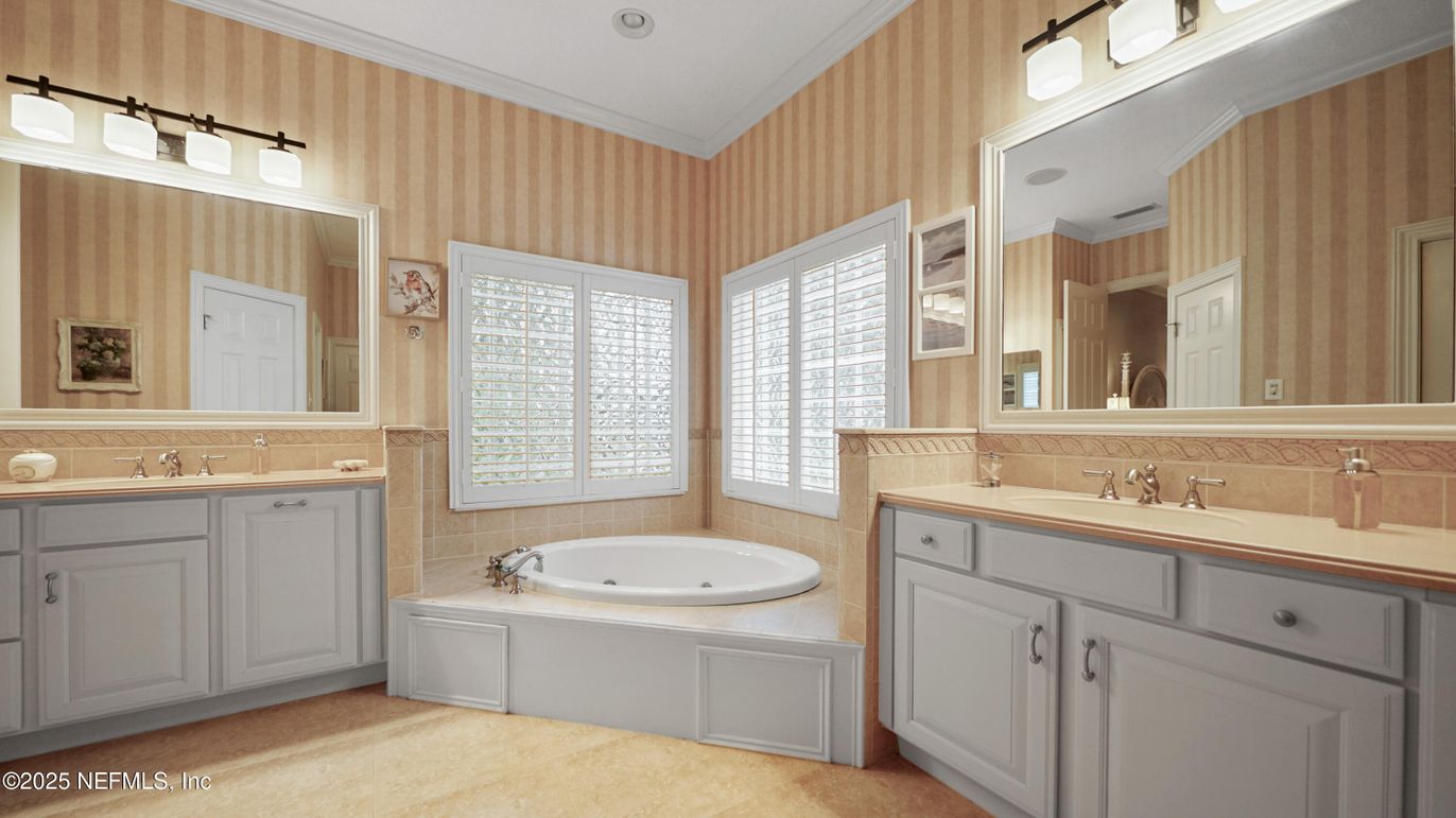 Bathroom, Dual Sink Vanities, Interior