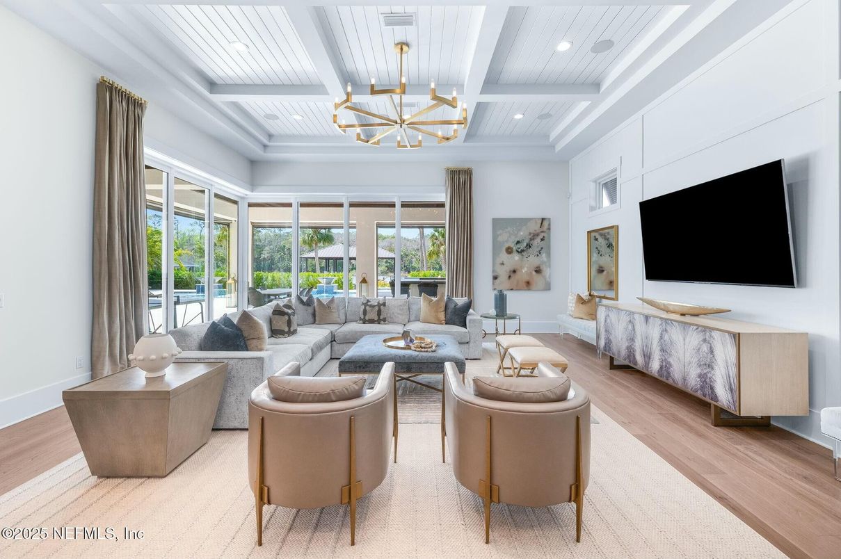 Interior, Living room, Pendant Lights, Recessed Lighting, Wood Texture Flooring