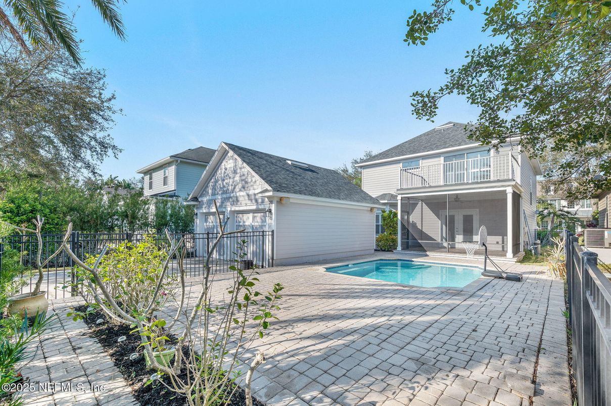 Backyard, Exterior, Pool