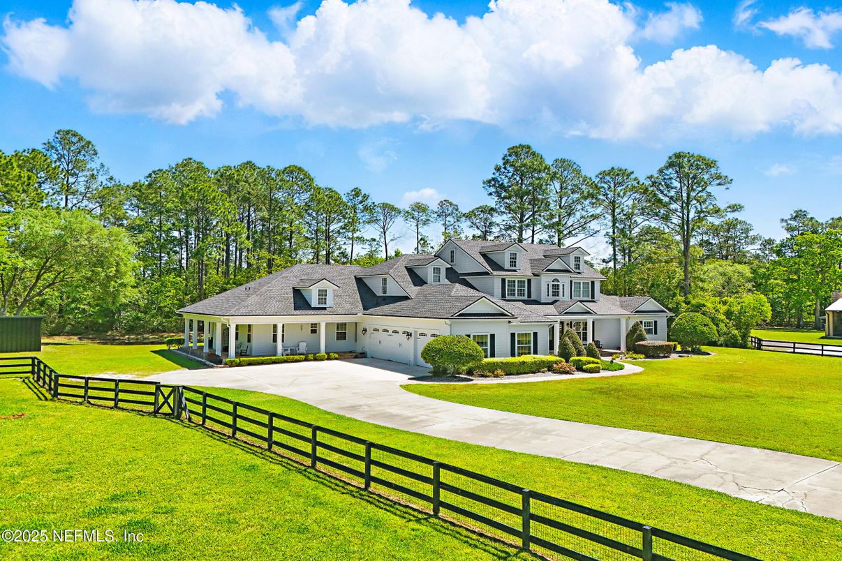 Attached, Backyard, Exterior, Facade, French Provincial