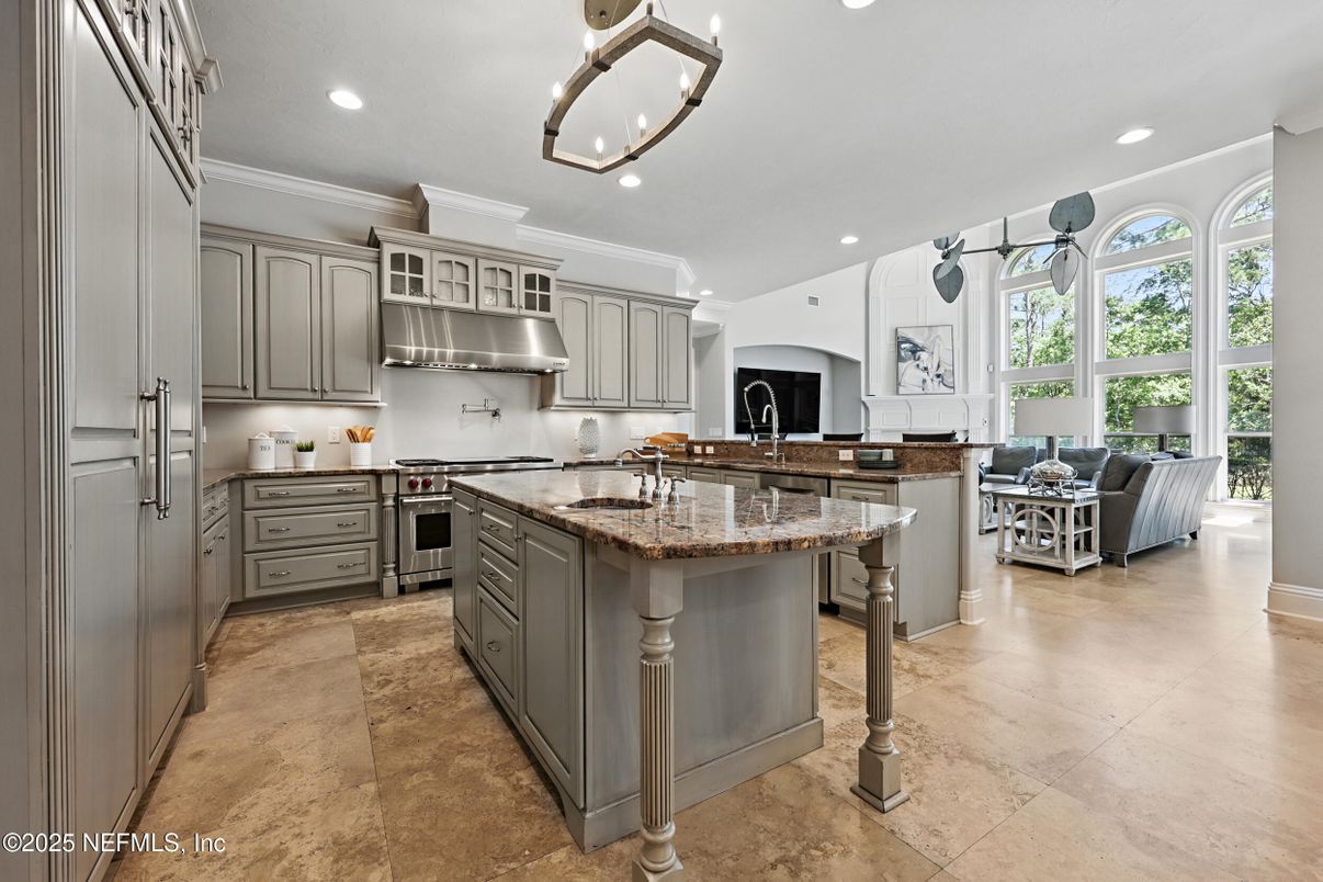 Interior, Kitchen, Living room, Recessed Lighting, Stainless Steel Appliances