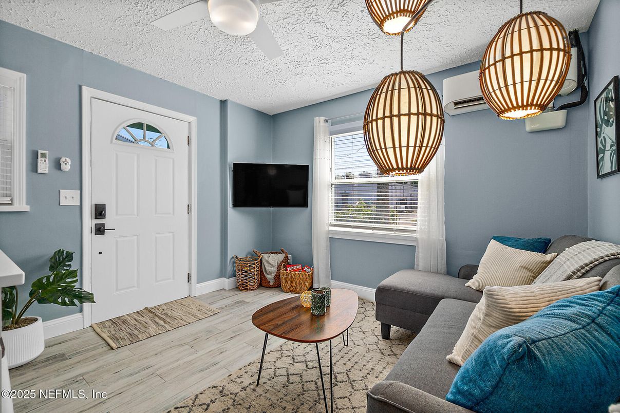 Interior, Living room, Pendant Lights, Wood Texture Flooring