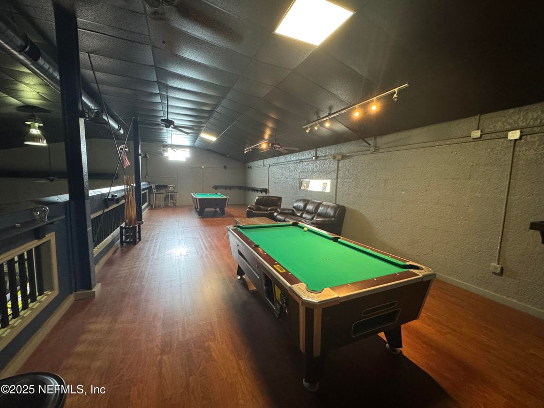 Billiard Table, Game Room, Interior, Wood Texture Flooring