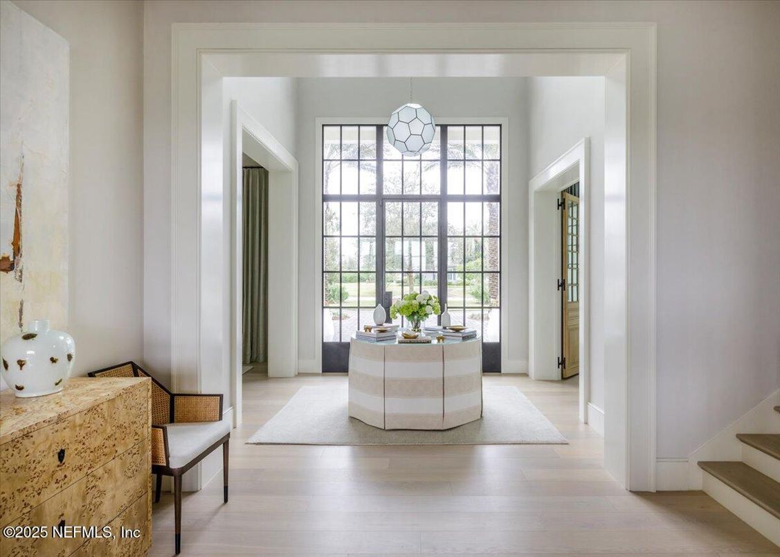 Interior, Pendant Lights, Wood Texture Flooring
