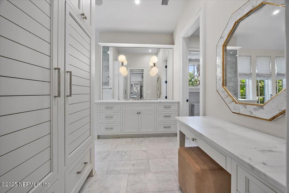 Bathroom, Interior, Marble, Recessed Lighting