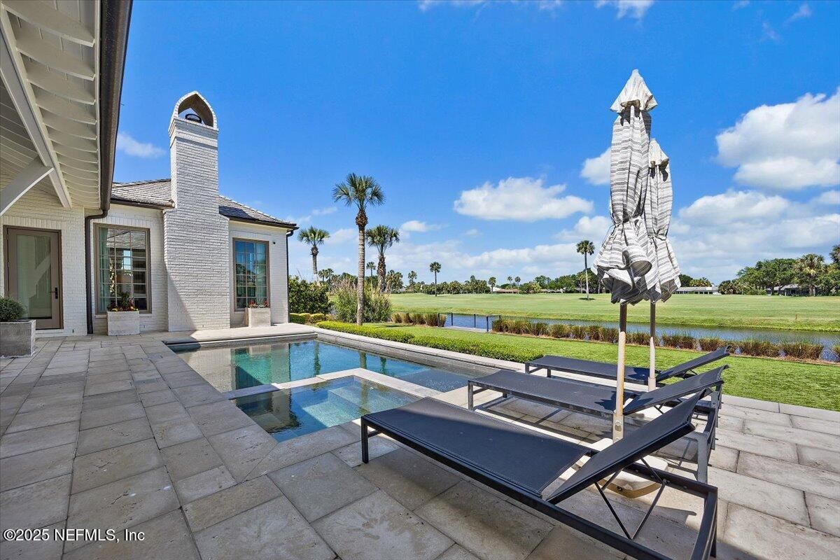 Exterior, Pool, Water