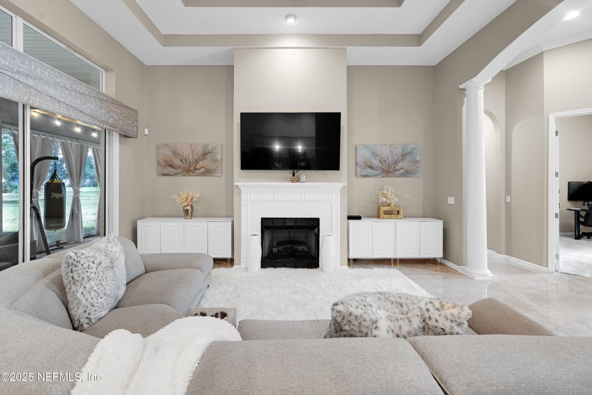 Fireplace, Interior, Living room, Recessed Lighting