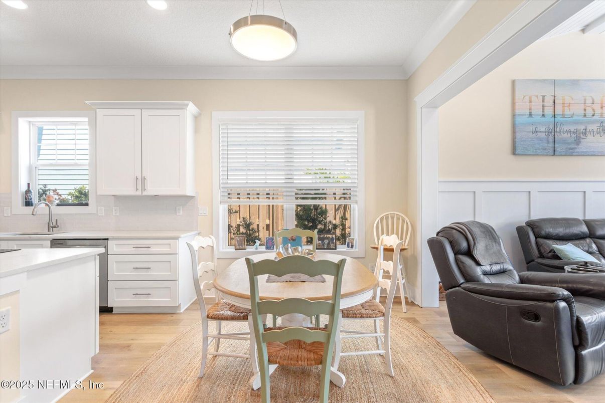 Dining room, Interior, Kitchen, Living room, Recessed Lighting, Wood Texture Flooring