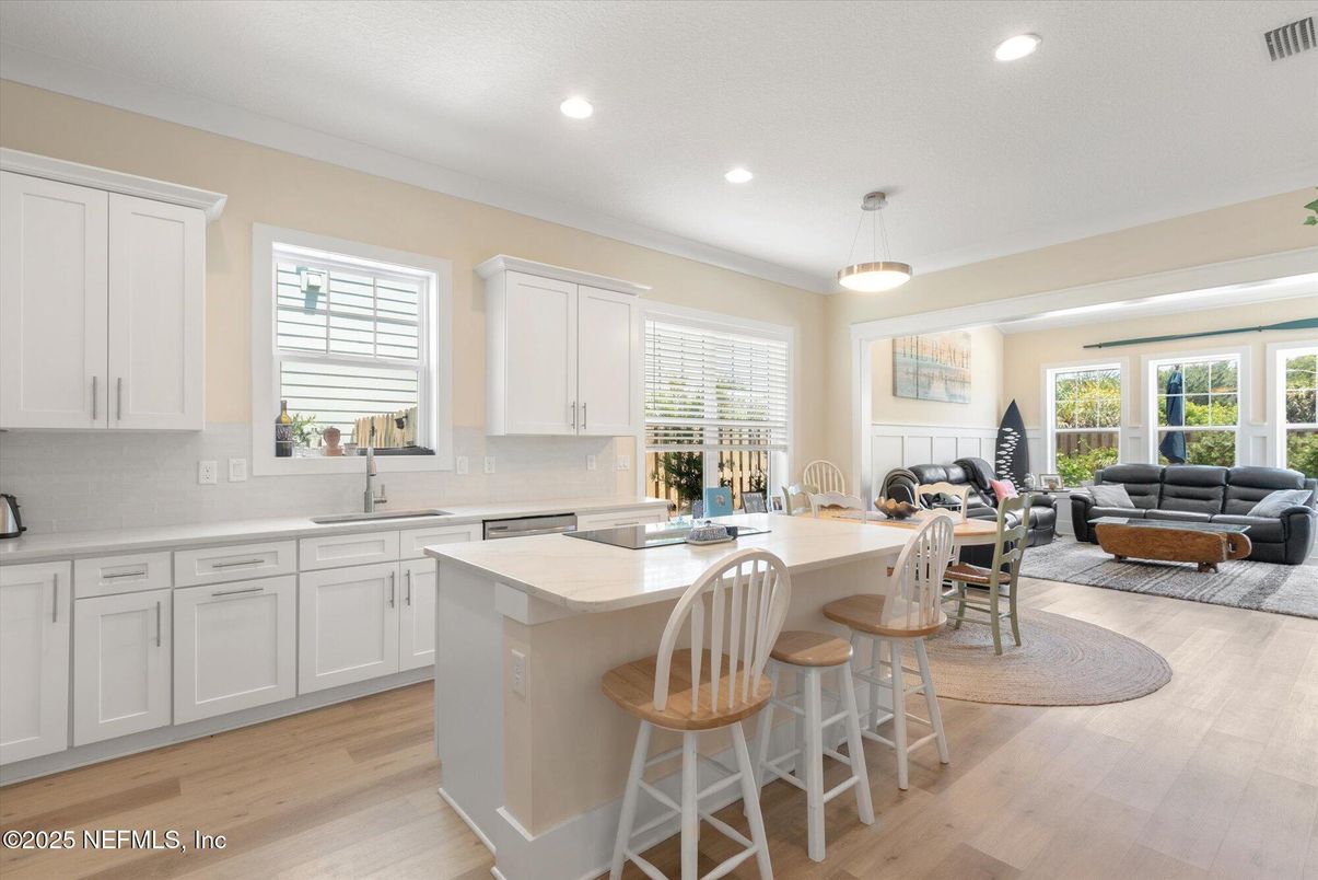 Interior, Kitchen, Living room, Pendant Lights, Recessed Lighting, Wood Texture Flooring