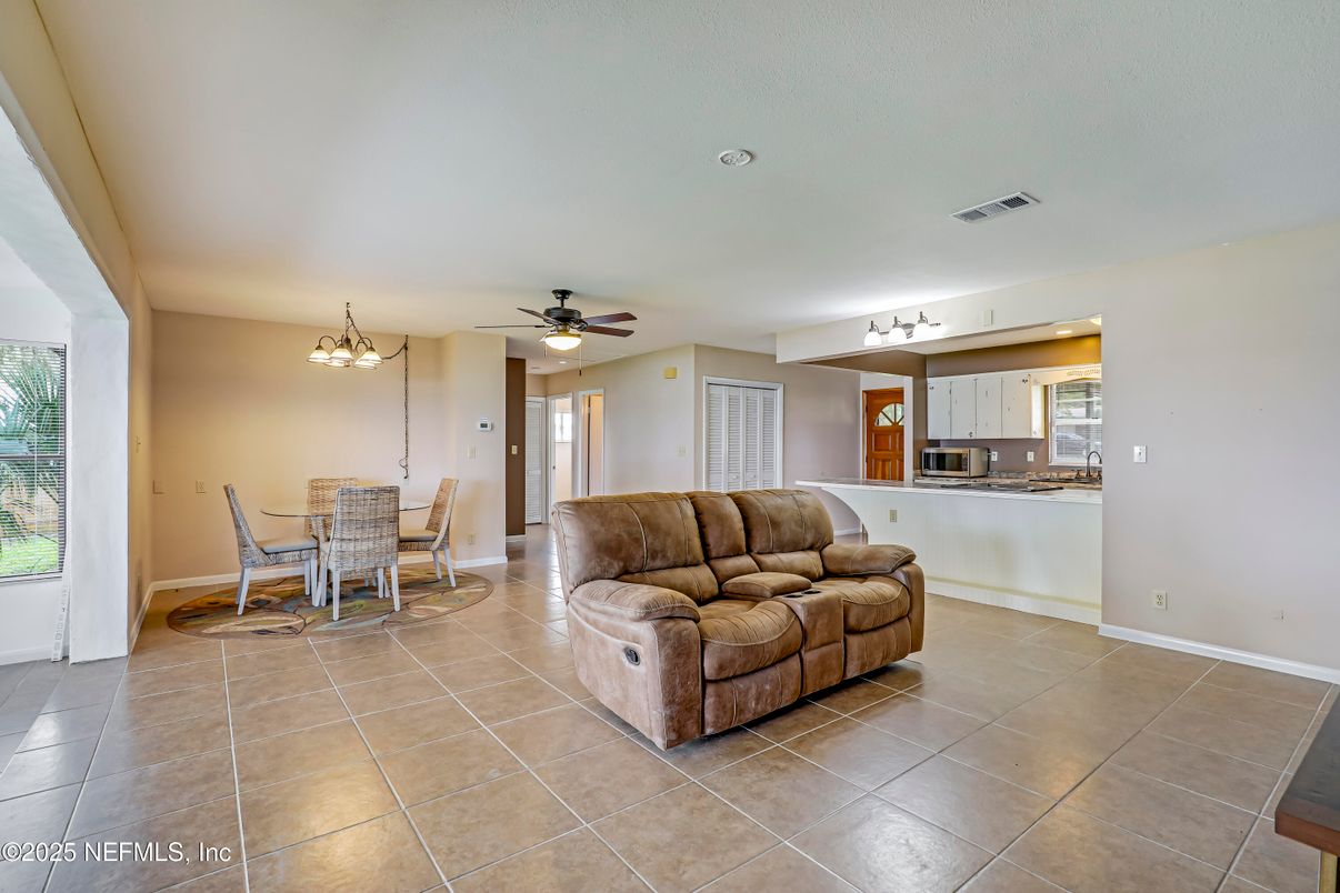 Dining room, Interior, Kitchen, Living room