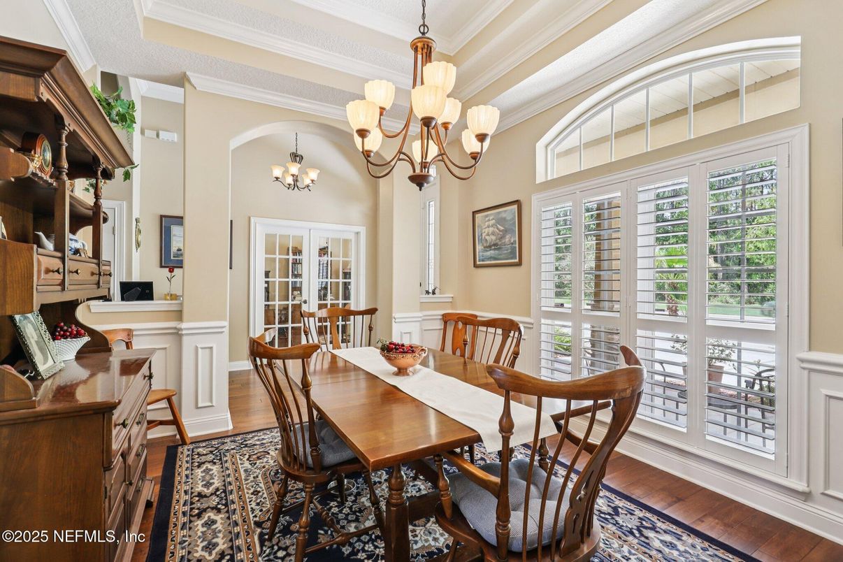 Chandelier, Dining room, Interior, Wood Texture Flooring