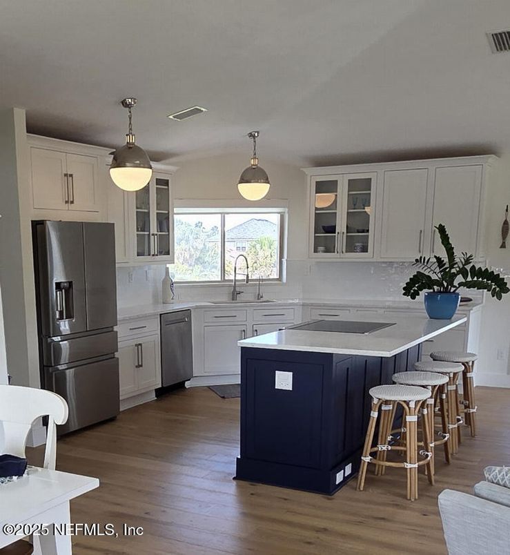 Interior, Kitchen, Pendant Lights, Wood Texture Flooring