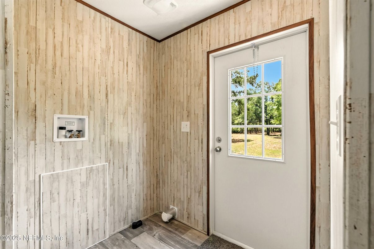 Empty room, Interior, Wood Texture Flooring, Wooden Walls