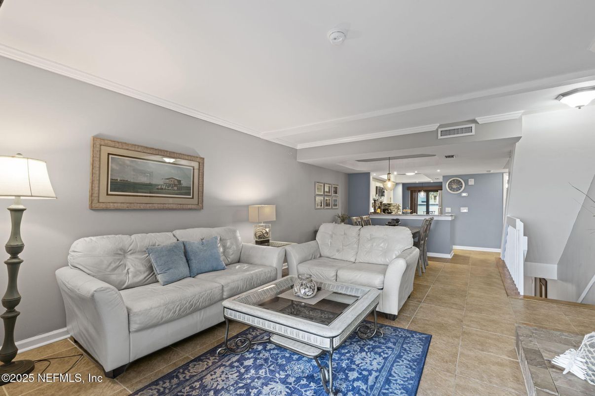 Interior, Living room, Pendant Lights