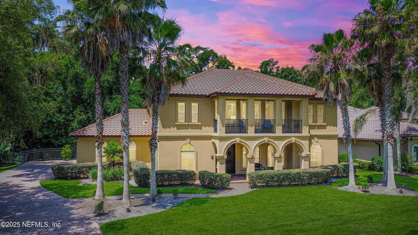 Backyard, Exterior, Facade, Mediterranean