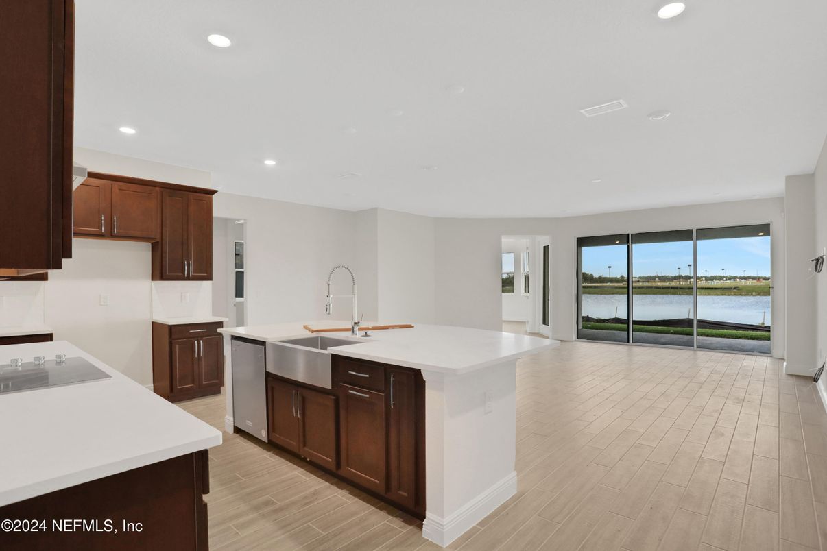 Interior, Kitchen, Recessed Lighting, Water, Wood Texture Flooring