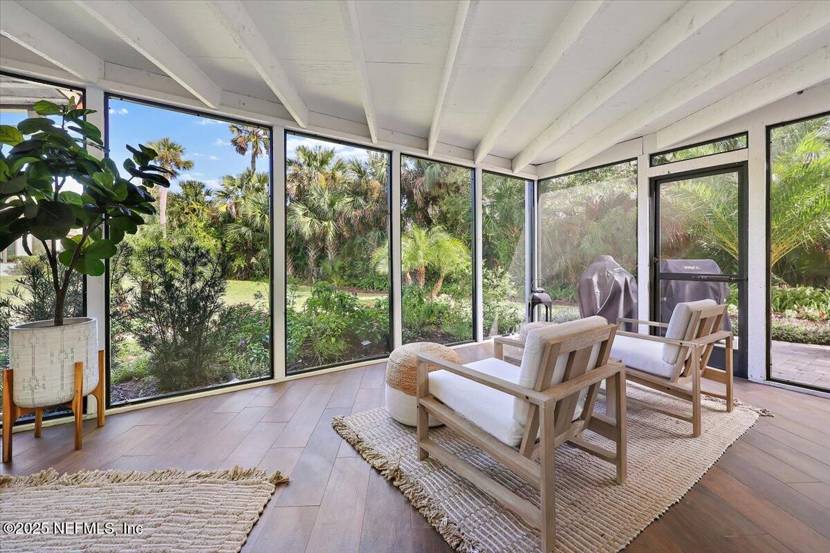 Interior, Sun Room, Wood Texture Flooring