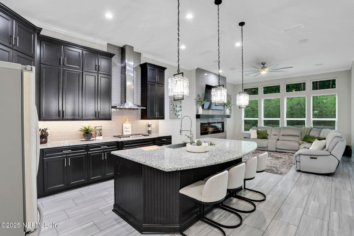 Interior, Kitchen, Living room, Pendant Lights, Recessed Lighting, Stainless Steel Appliances, Wood Texture Flooring