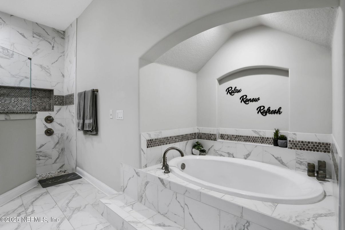 Bathroom, Interior, Marble, Marble Walls