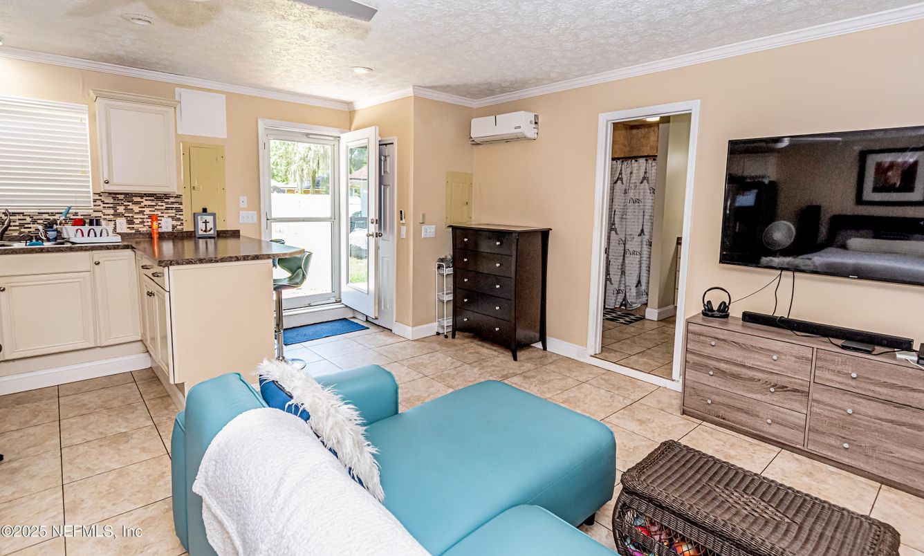 Interior, Kitchen, Living room, Recessed Lighting