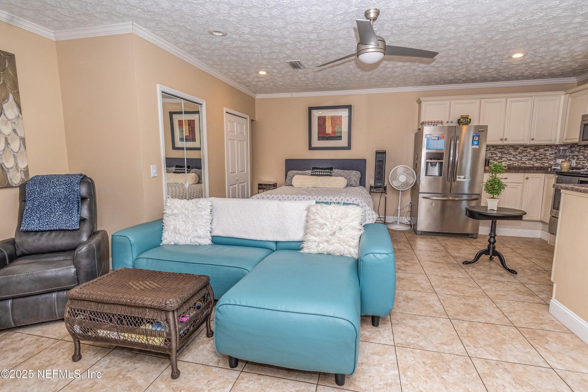 Bedroom, Interior, Kitchen, Living room, Recessed Lighting