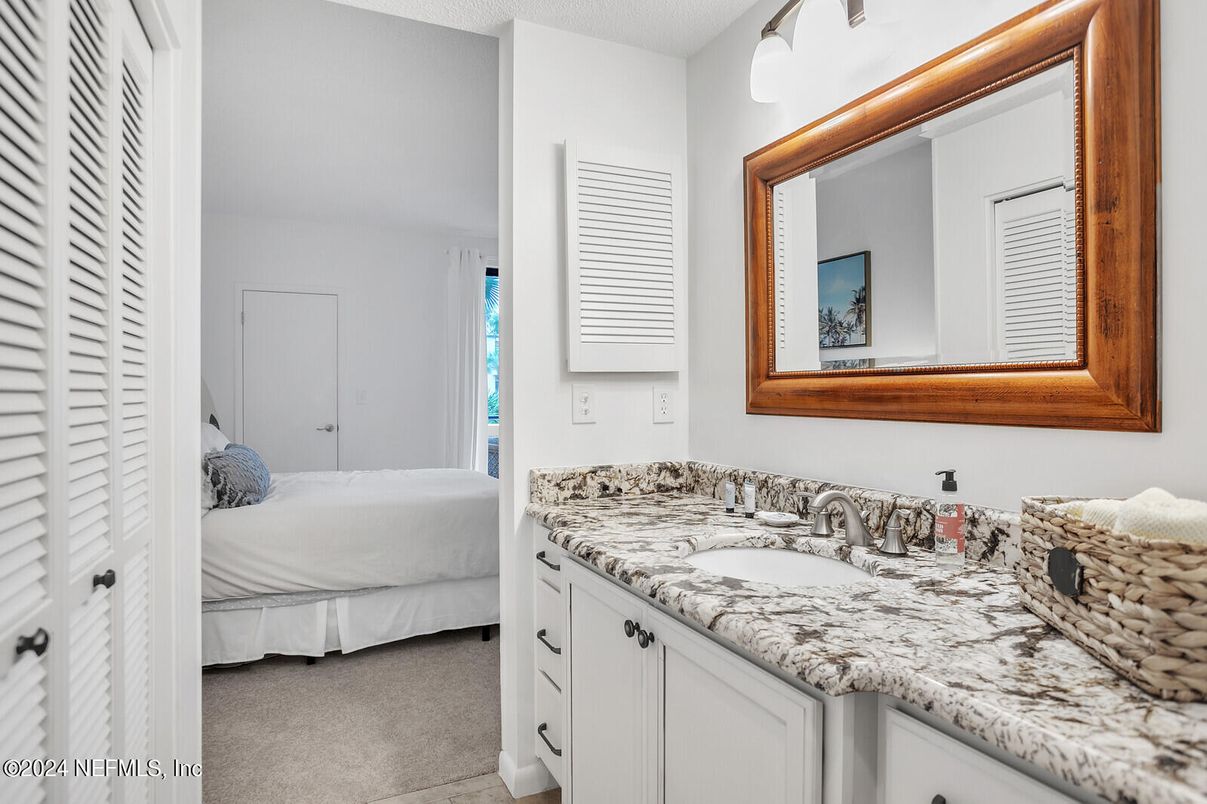 Bathroom, Bedroom, Interior