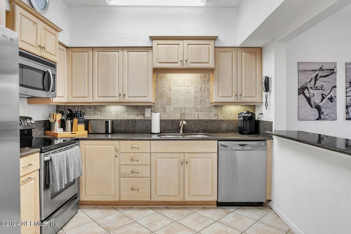 Interior, Kitchen, Stainless Steel Appliances
