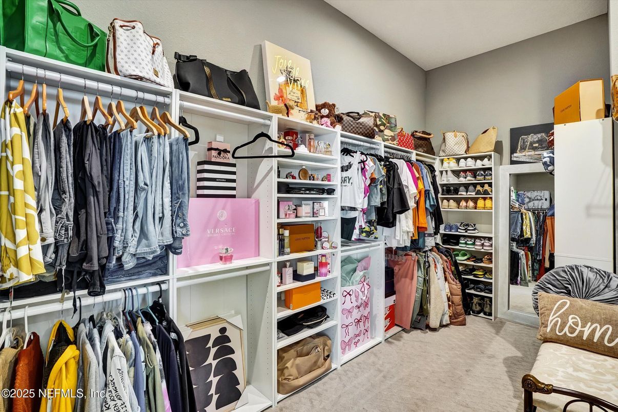 Interior, Walk-in Closets
