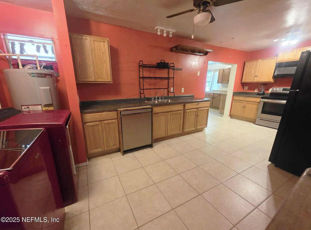 Interior, Kitchen, Recessed Lighting